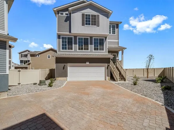 3387 Pearwood Drive, Johnstown, CO 80534