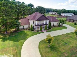 27 Pritchwood Farm Rd, Conway, AR 72032