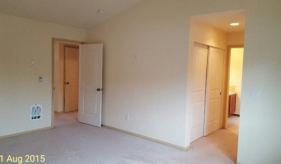 4th image of 1308 Bay St