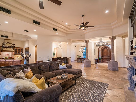 3rd image of 7852 E Santa Catalina Dr