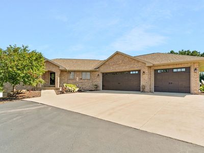 N3778 Fox Trl, New London, WI, 54961