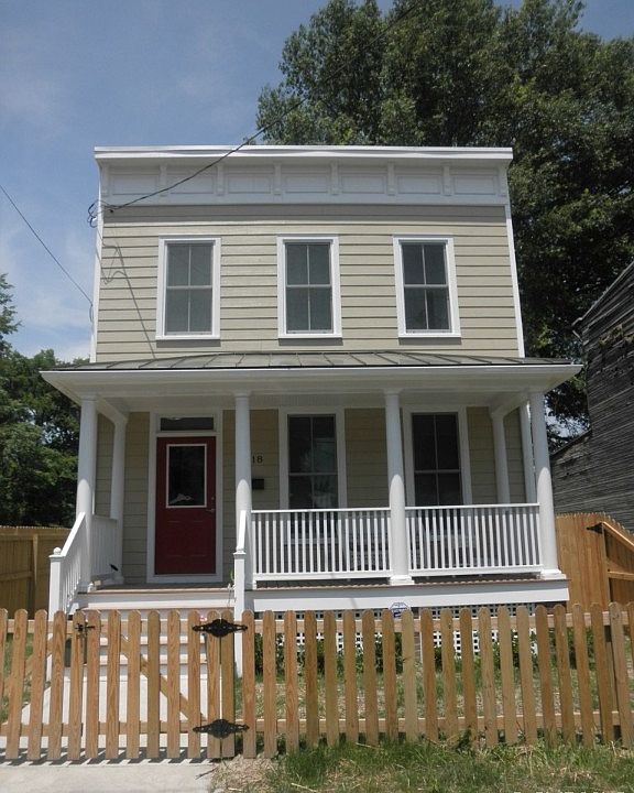 1st image of 2028 W Moore St
