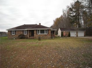 5801 W Quaker Rd, Disputanta, VA 23842