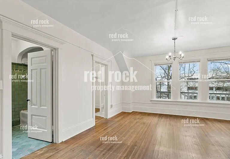 615 W 6th Ave #D — Photo 1