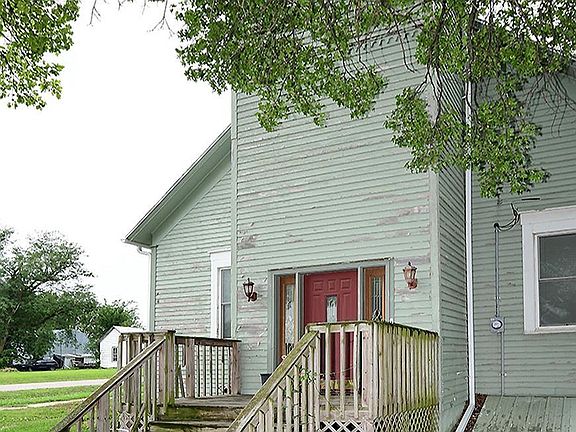 2nd image of 311 Logan St