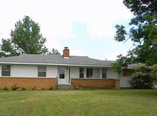 311 Shawntel Smith Blvd, Muldrow, OK 74948