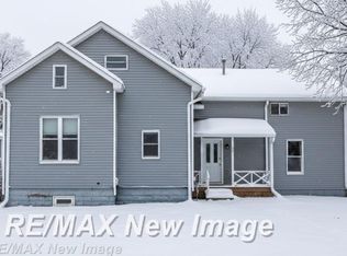 39 Salzburg Rd, Bay City, MI 48706