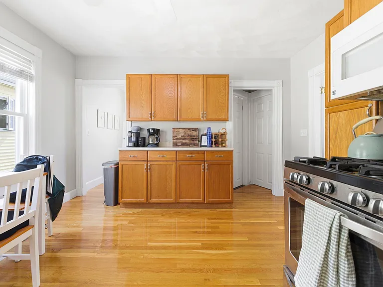 53 Willard St #1 — Photo 7