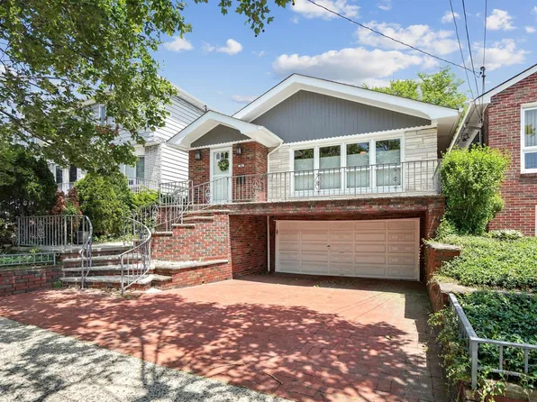 94 Avenue C, Bayonne, NJ 07002
