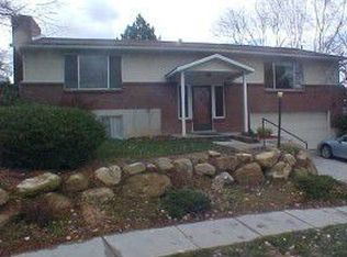 1152 E Windy Peak Cir, Sandy, UT 84094