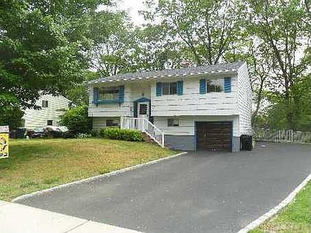 1st image of 159 Boulevard Ave