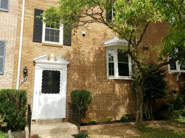 5569 Kendrick Ln, Burke, VA 22015