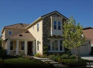 360 McCall Dr, Benicia, CA 94510