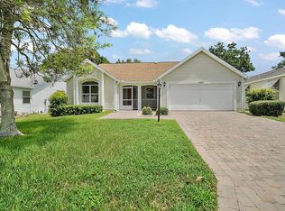 1007 La Mesa Ln, Lady Lake, FL 32159