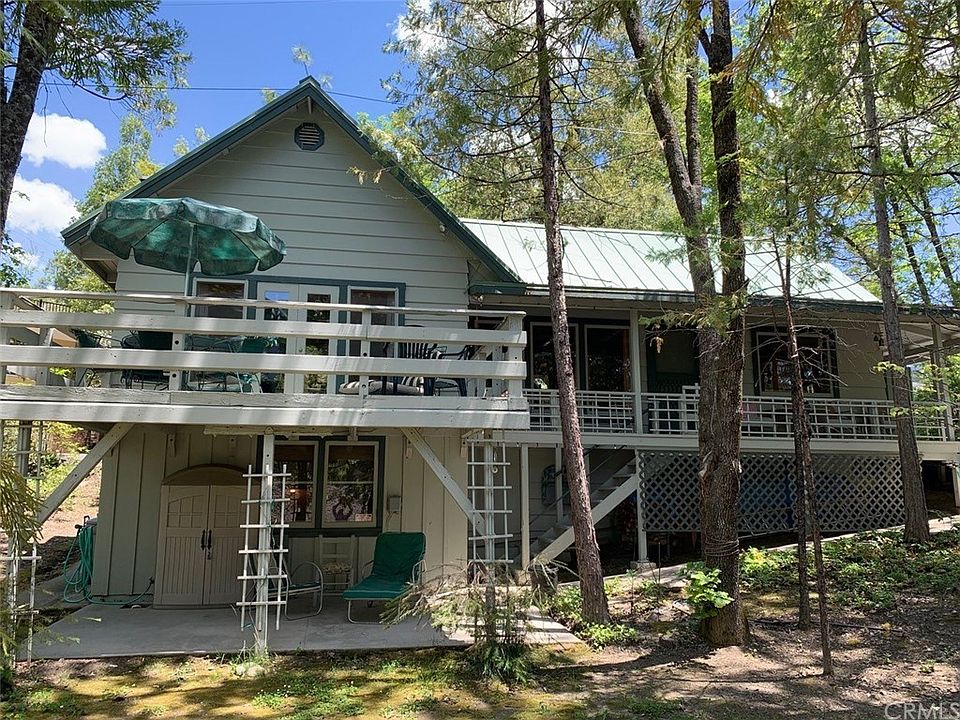 1st image of 39048 Spruce