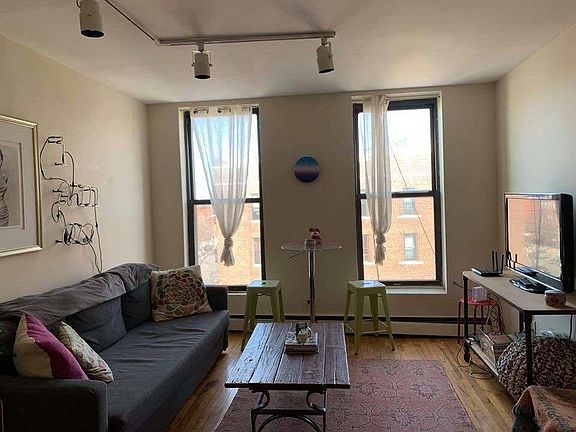 5th image of 428 Prospect Ave APT 4F