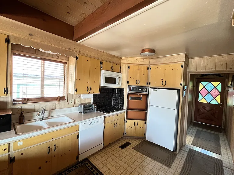 28852 Cedar Dr — Photo 20