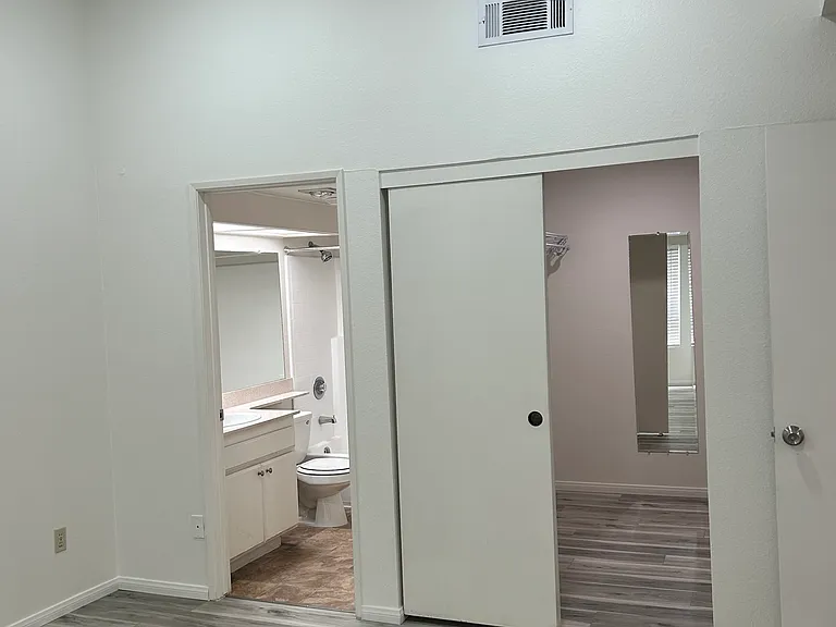 795 Brookstone Rd #204 — Photo 32