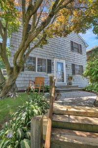 18 Neulist Avenue, Port Washington, NY, 11050