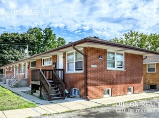 2711 Galilee Ave APT F, Zion, IL 60099