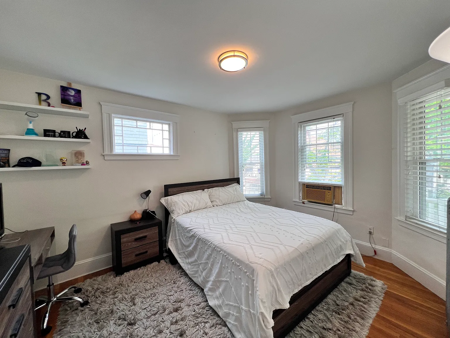 71 Dudley St — Photo 3