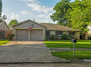 11222 Sandstone St, Houston, TX 77072