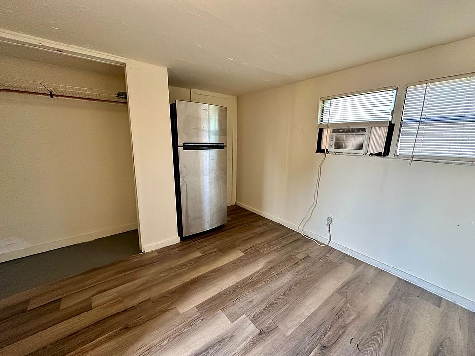 2nd image of 8115 Tolles Dr #2