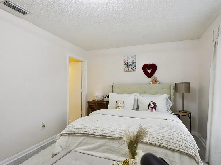 368 Waterside Dr — Photo 12