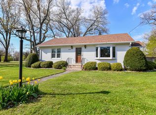 N1125 Hemlock Rd, Genoa City, WI 53128