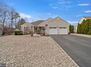 272 Buoy Ave, Manahawkin, NJ 08050