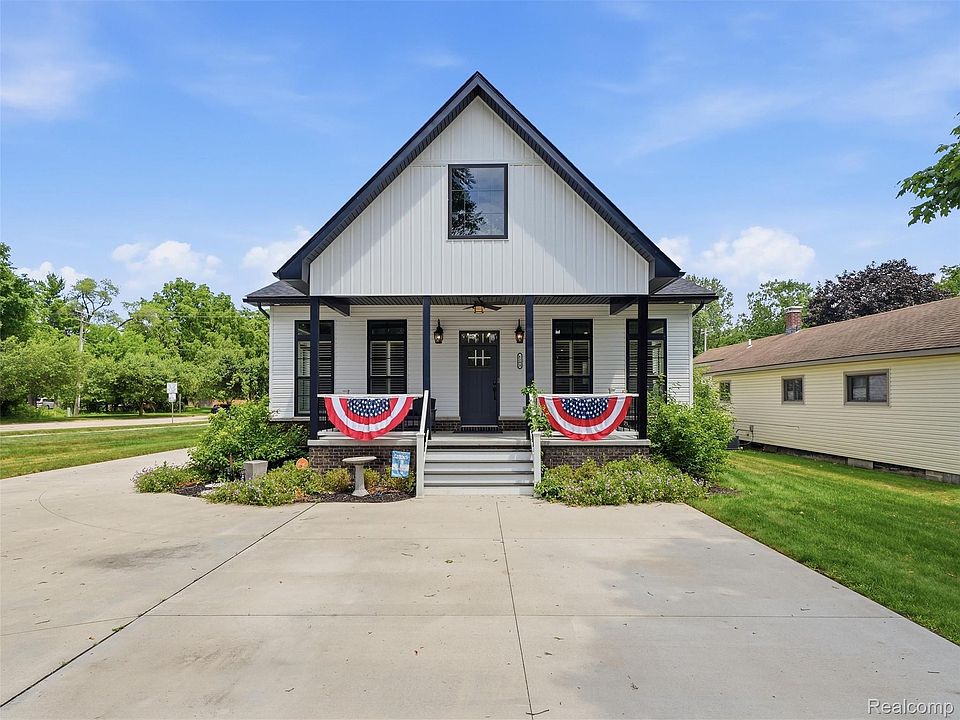 1st image of 6393 Denton Rd