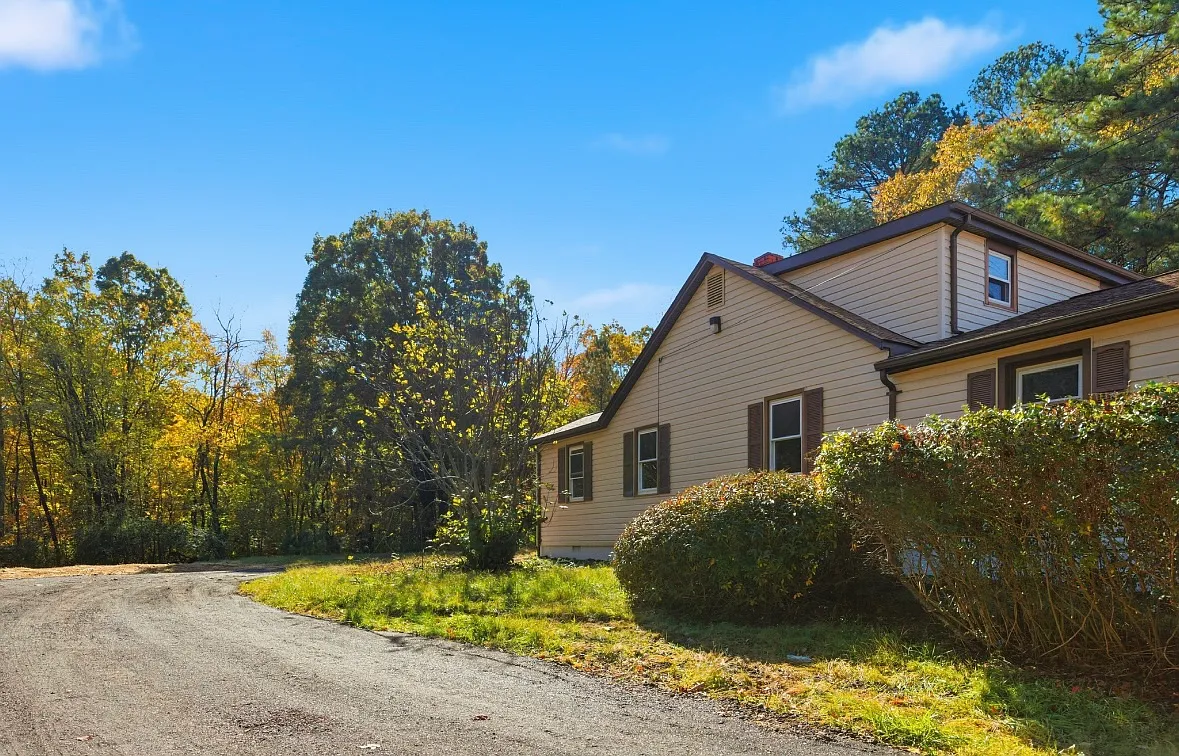 Building Photo - 48925 Chisleytown Rd