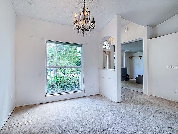 3rd image of 12639 Waterhaven Cir
