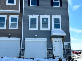 49 Sherman Ave, Charles Town, WV 25414