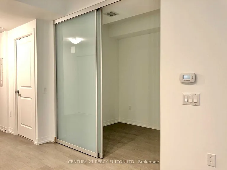 251 Jarvis St #839 — Photo 8