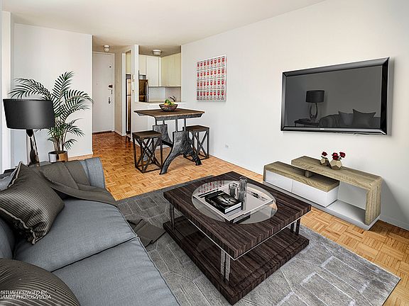 2nd image of 200 E 89th St APT 22H