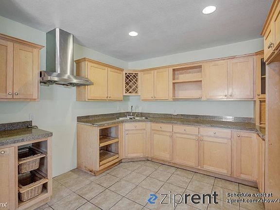 5th image of 9512 Washington Blvd