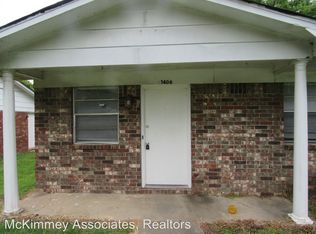1406 S Bailey St, Jacksonville, AR 72076