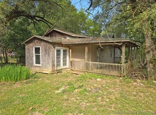 1277 E Telegraph Hill Rd, Madison, IN 47250