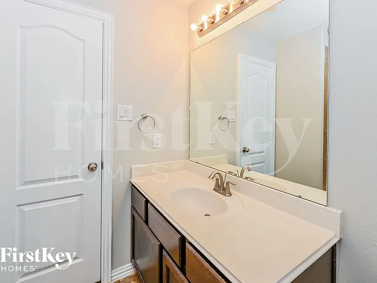 5113 Caldera Ct — Photo 13