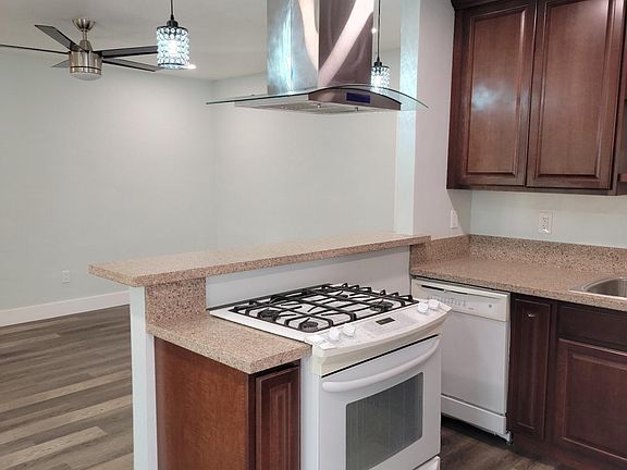 3rd image of 1702 31st St