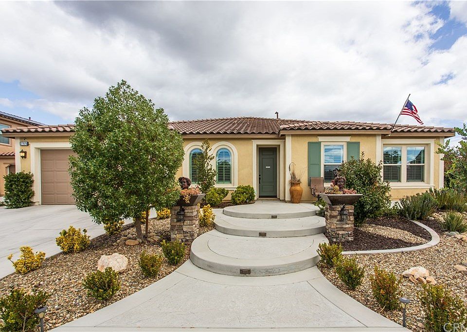 1st image of 27976 Mead Ct