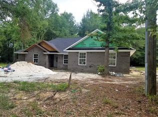 2880 Forest Lake Dr, Sumter, SC 29154