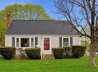 36 Ideal Ct, Warwick, RI 02818