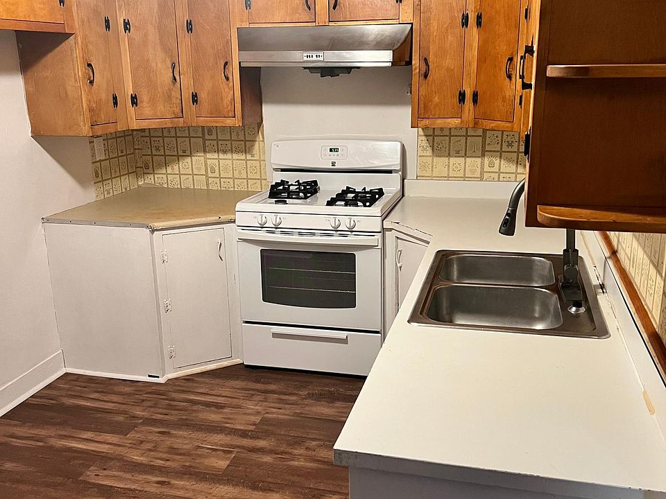 1st image of 84 Mead St #1