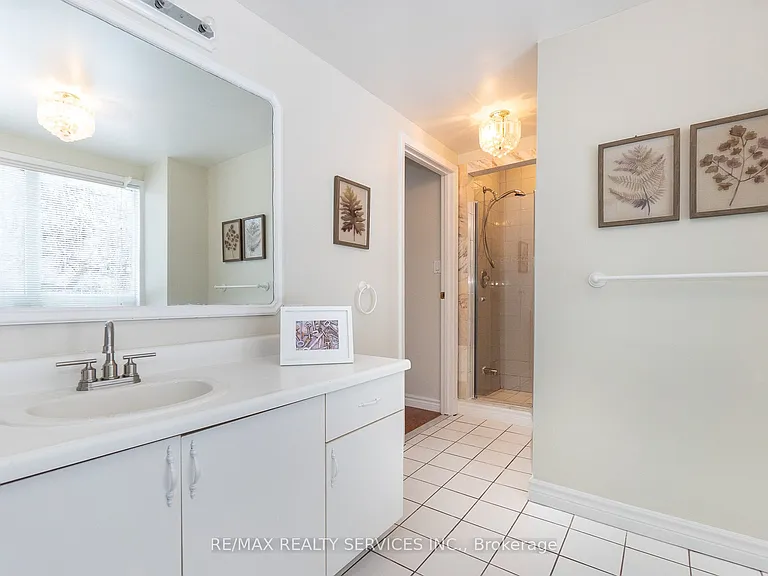 9 Damascus Dr — Photo 33