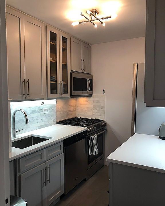 2nd image of 175 W 12th St APT 16G
