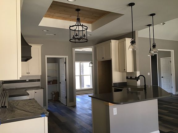 4th image of 4306 Dickens Place Cv