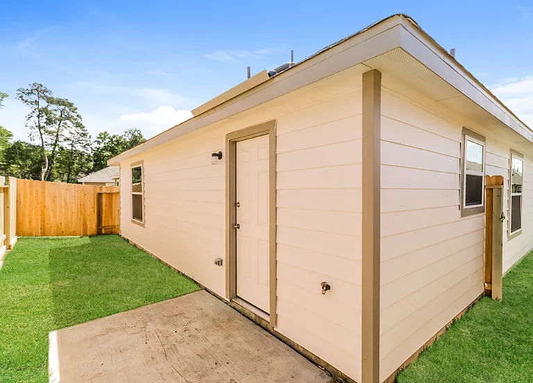 2412 Bull Trout Dr — Photo 5
