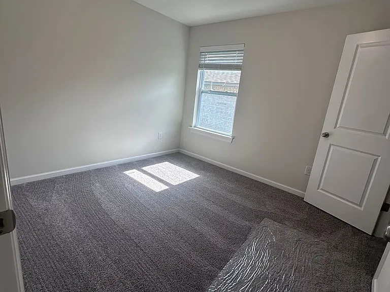 4008 Caraway Ln — Photo 9